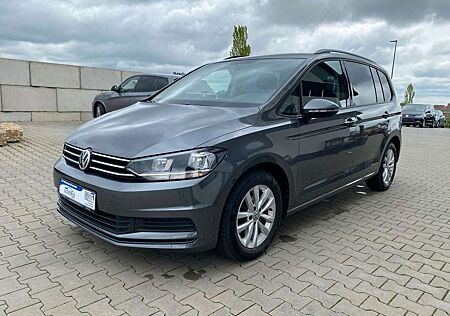 VW Touran Volkswagen Comfortline BMT7 SITZE|LED