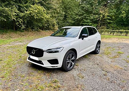 Volvo XC60 B4 D Geartronic RDesign