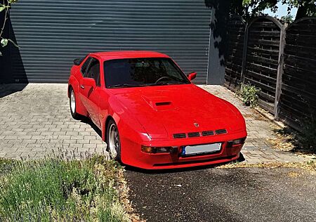 Porsche 924 Carrera GT