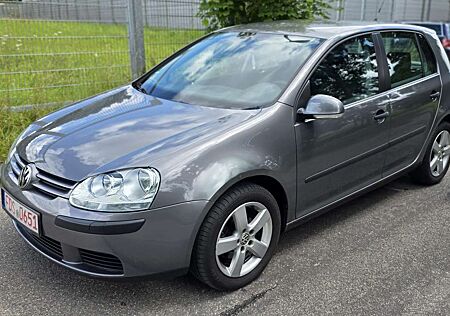 VW Golf Volkswagen Trendline