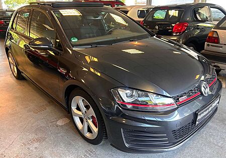 VW Golf Volkswagen VII Lim. GTI Performance-Pano-Xenon-Navi