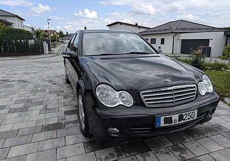 Mercedes-Benz C 180 Kompressor Classic