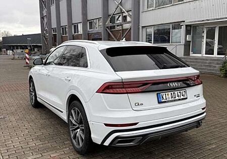 Audi Q8 50 S. Line TDI quattro tiptronic