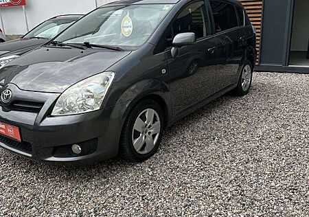 Toyota Corolla Verso 2.2 D-4D Sol***KLIMAANLAGE***PDC***MIT NEU TÜV*