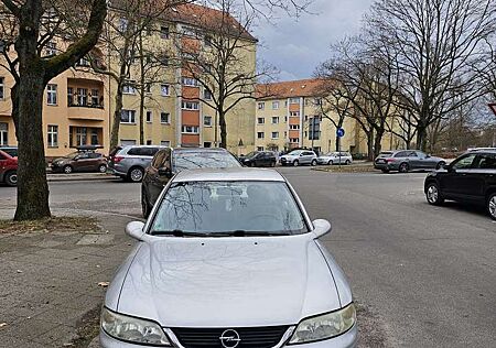 Opel Vectra 1.6 Edition 2000