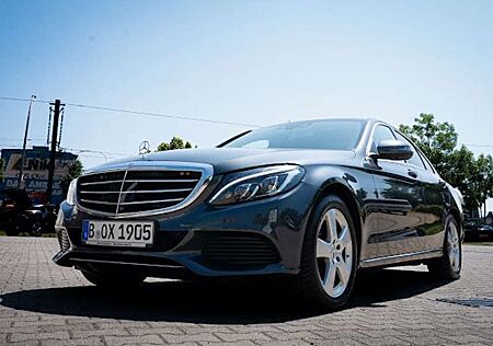 Mercedes-Benz C 250 (BlueTEC) d 7G-TRONIC Exclusive