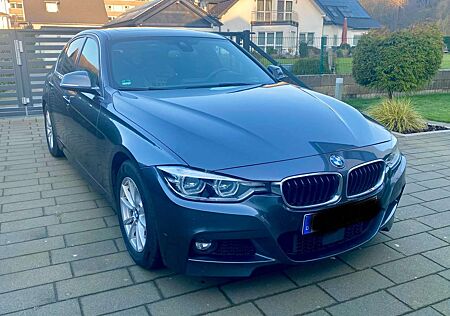 BMW 330e 330 3er Hybrid PlugIn iPerformance M Sport