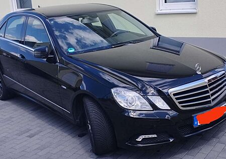 Mercedes-Benz E 200 CGI BlueEFFICIENCY Avantgarde