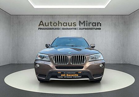 BMW X3 xDrive35d( Navi* Xenon* PanoramdaD*AHK*Leder)