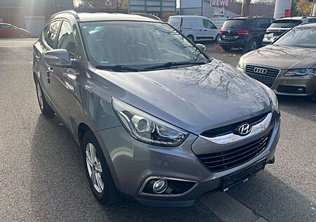 Hyundai ix35 FIFA World Cup Edition 2WD"Kamera"Navi"AHK"