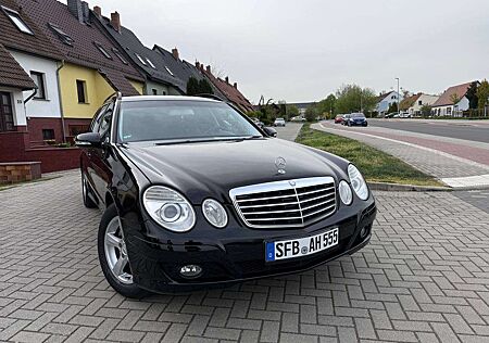 Mercedes-Benz E 200 E-Klasse T-Modell T Kompressor Automatik Elegance