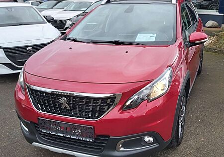 Peugeot 2008 Allure-Automatik-Panorama-NAC-Start&Stop-Allwetter
