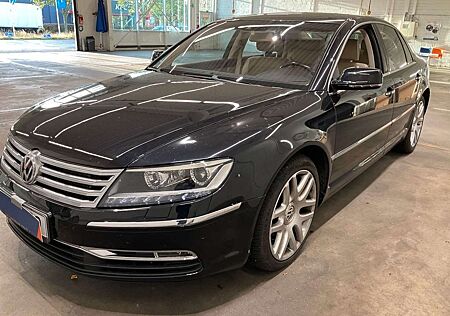 VW Phaeton Volkswagen 4.2 V8 4Motion +STANDHZ+ACC+TOTW.+NAVI+