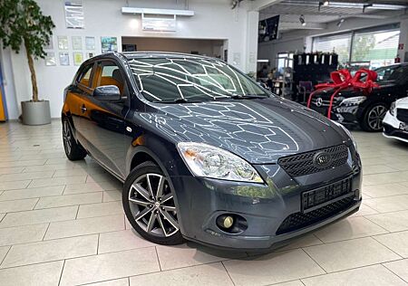Kia Cee'd Ceed / 1.6 CVVT Vision Pro_Ceed Servo elektr. FH Lederlen