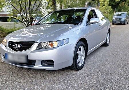 Honda Accord 2.0 i Comfort