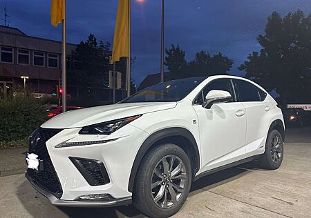 Lexus NX 300 NX 300h NX Hybrid E-FOUR F SPORT Premium