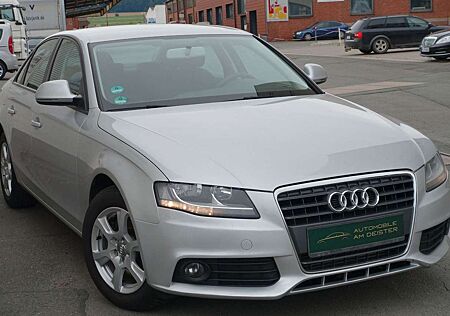 Audi A4 Lim. Attraction 1.8 T*KLIMAAUTOMATIK*PDC*BC*