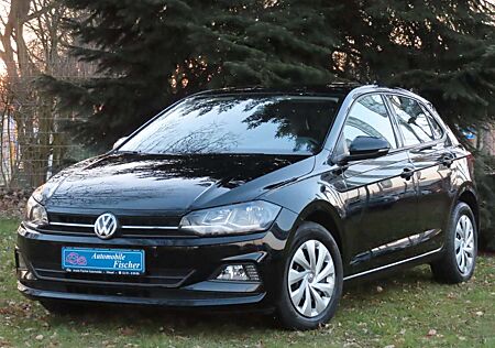 VW Polo Volkswagen VI Comfortline "Schwarz - sehr gepflegt"