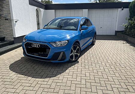 Audi A1 25 TFSI Sportback S line 8fach bereift B&O