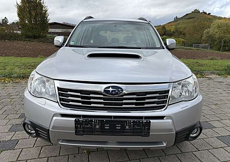 Subaru Forester gebraucht kaufen Subaru Forester Comfort Klima Xenon Glasschiebedach AHK