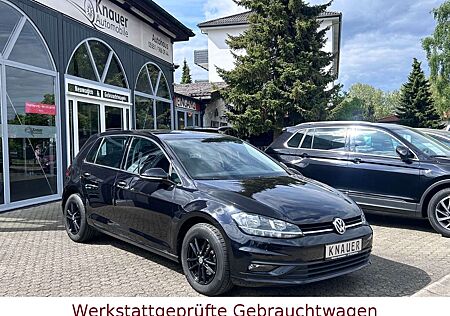 VW Golf Volkswagen VII Lim.*Sitzheizung*PDC*6 Gang*1.Hand*
