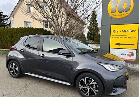 Toyota Yaris Hybrid Teamplayer Automatik 1,5VVT-IE