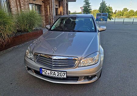 Mercedes-Benz C 200 C+200+Kompressor+Automatik+Classic