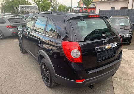 Chevrolet Captiva 2.4 7 Sitzer Benzin+ LPG Gasanlage
