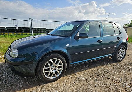 VW Golf Volkswagen 1.6 AutomatikEdition
