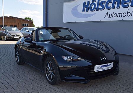 Mazda MX-5 Sakura,Navi,Leder,LED,Parks,Sitzh,,,,