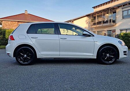 VW Golf gebraucht kaufen VW Golf Volkswagen VII Lim. "Lounge" 1,4TSI DSG Top Optik