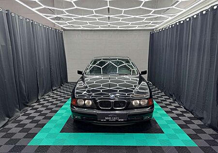 BMW 520 i KLIMAAUTOMATIK/TEMPOMAT/TÜV NEU/GEPFLEGT