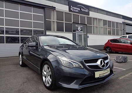 Mercedes-Benz E 250 Coupe 7G-Tronic *LED*NAVI*H & K*SPUR*TEMP*