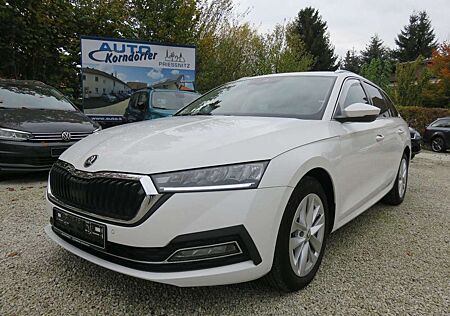 Skoda Octavia Combi 2.0 TDI First Edition LED