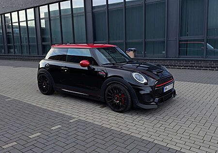 Mini John Cooper Works 300 PS Klappen AGA Eventuri OZ