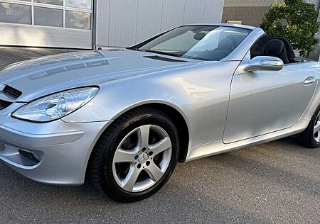 Mercedes-Benz SLK 200 KOMPRESSOR AUTOMATIK TÜV,WENIG-KM