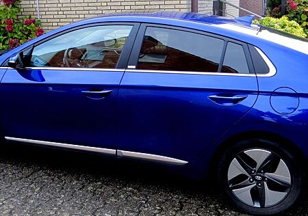 Hyundai Ioniq gebraucht kaufen Hyundai Ioniq Hybrid Hybrid 1.6 GDI Style