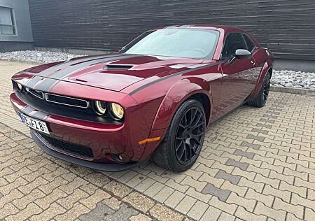 Dodge Challenger Premium