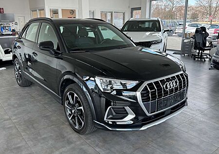 Audi Q3 45TFSI qu S tronic*ACC+LANE*AHK*NAV*LED*Ga.25