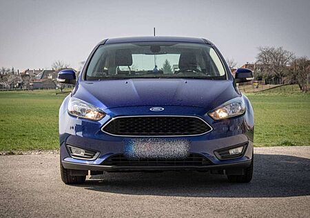 Ford Focus 1.0 EcoBoost Start-Stopp-System TREND