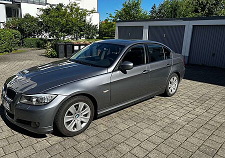 BMW 320d 320 DPF Aut.
