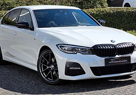 BMW 320 M-PAKET*NAVI*LED*LEDER*ACC*RFK*AMBIENTE*LCP*MWST