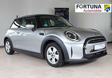 Mini Cooper Essential Trim Navi LED Kamera