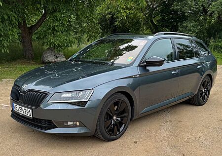 Skoda Superb Combi 2.0 TSI 4x4 DSG Sportline