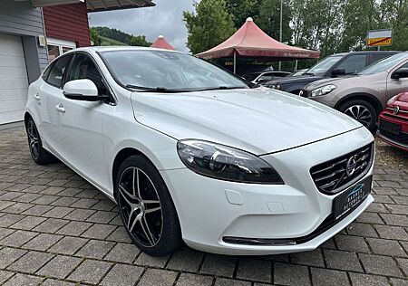 Volvo V40 Summum