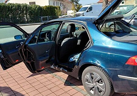 Renault Laguna 1.9 dci.. Schwaben Straße 91052.
