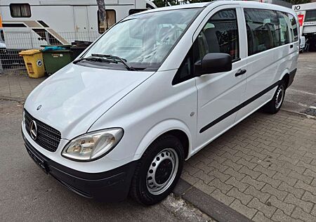 Mercedes-Benz Vito Kombi 111 CDI lang Automatik Klima 8 Sitze