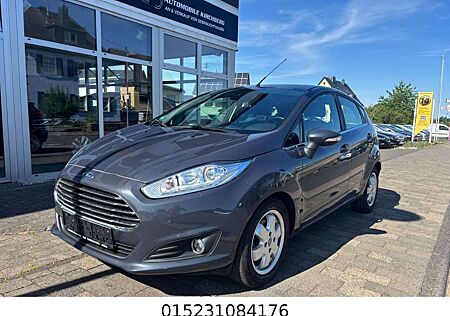 Ford Fiesta Titanium 4/5 Türer+Leder+Navi+Parkhilfe+