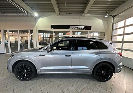 VW Touareg Volkswagen R-Line 4Motion, Matrix, ACC, Winterräder