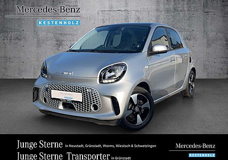 Smart ForFour EQ PASSION+PANO+KAMERA+ALU+KLIMA+ALLWETT